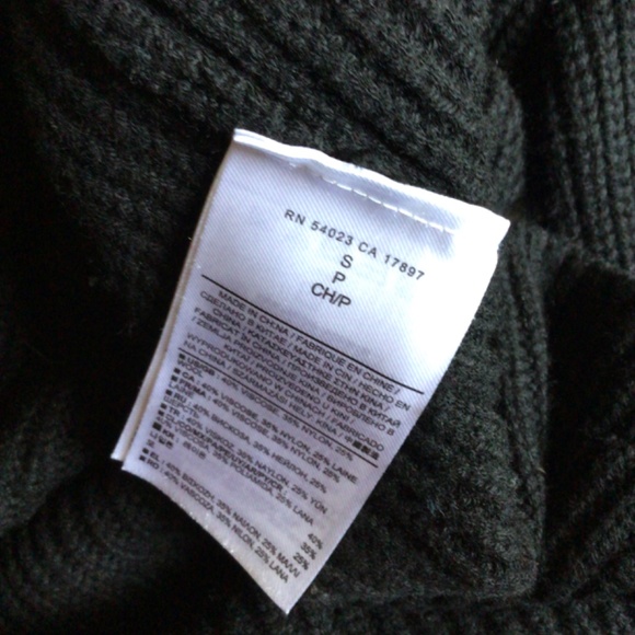 Vintage Banana Republic Black Sweater, EUC, Small - Picture 4 of 5